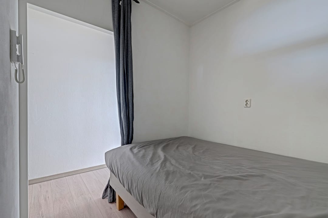Photo 23 of Van der Hagenstraat 847