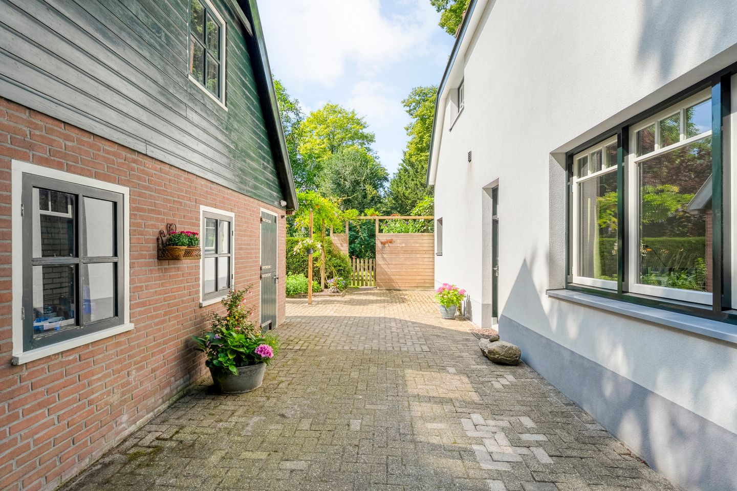 Photo 64 of Molenlaan 4