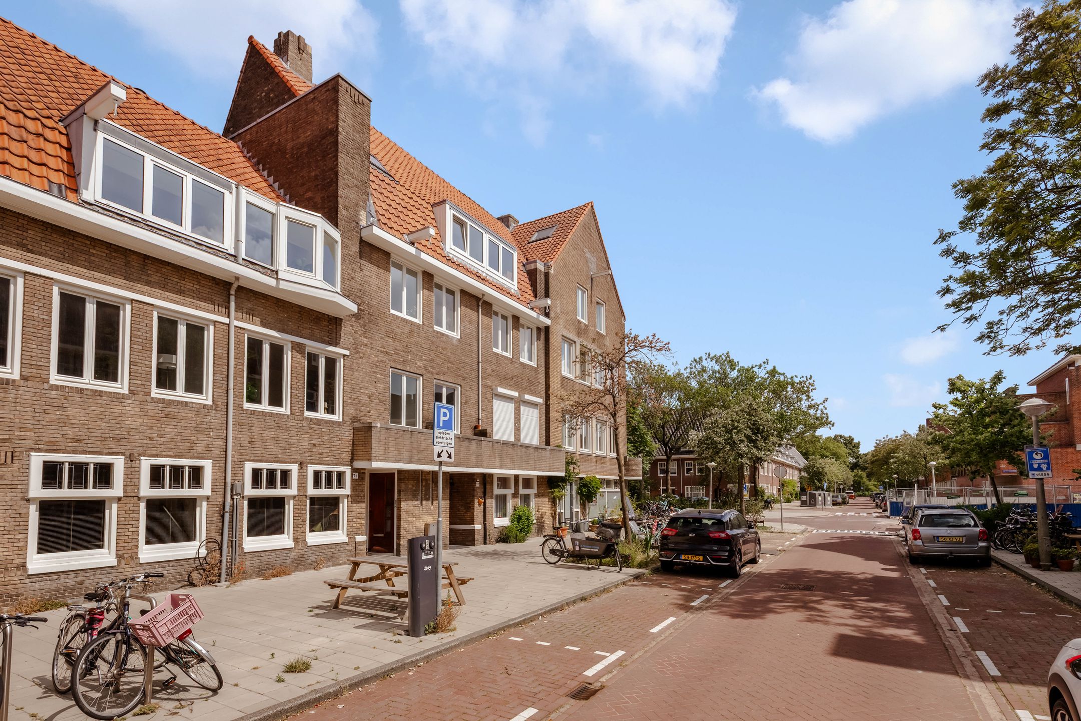 Photo 45 of Mr. P.N. Arntzeniusweg 71-1