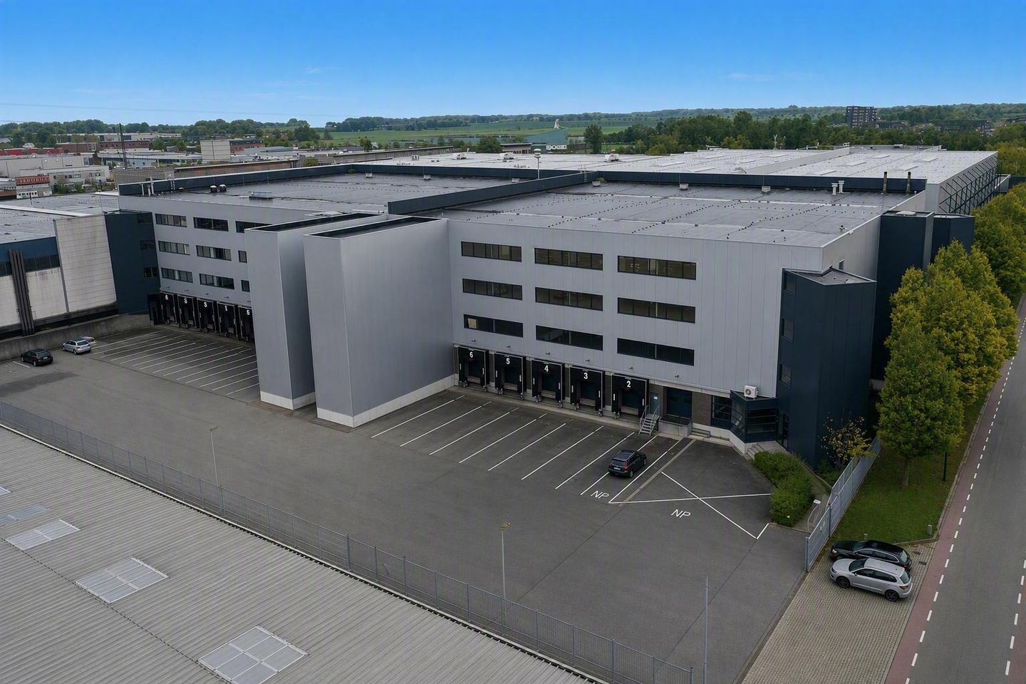 Bekijk foto 4 van Handelsweg 7