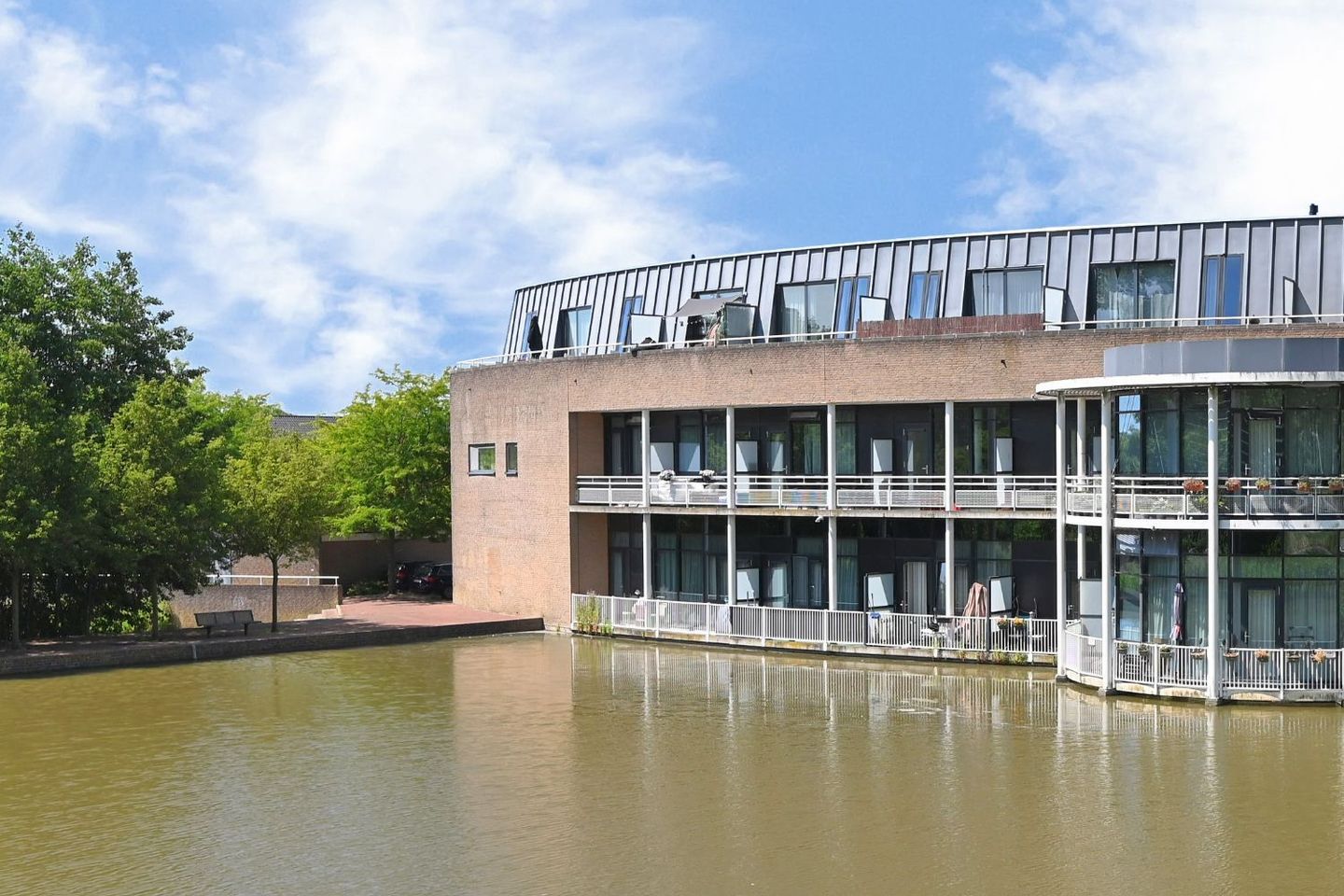 Foto 4 van Teylersplein 2-C12