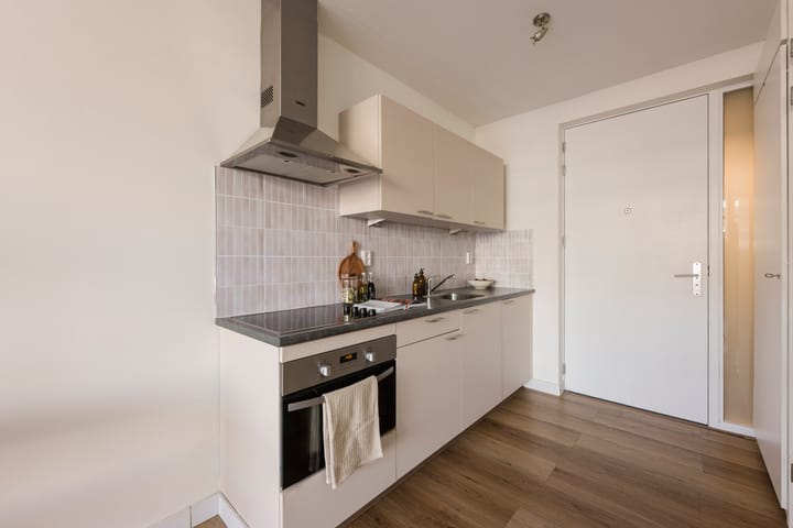 Studio te koop: Bos en Lommerplantsoen 69M, Amsterdam