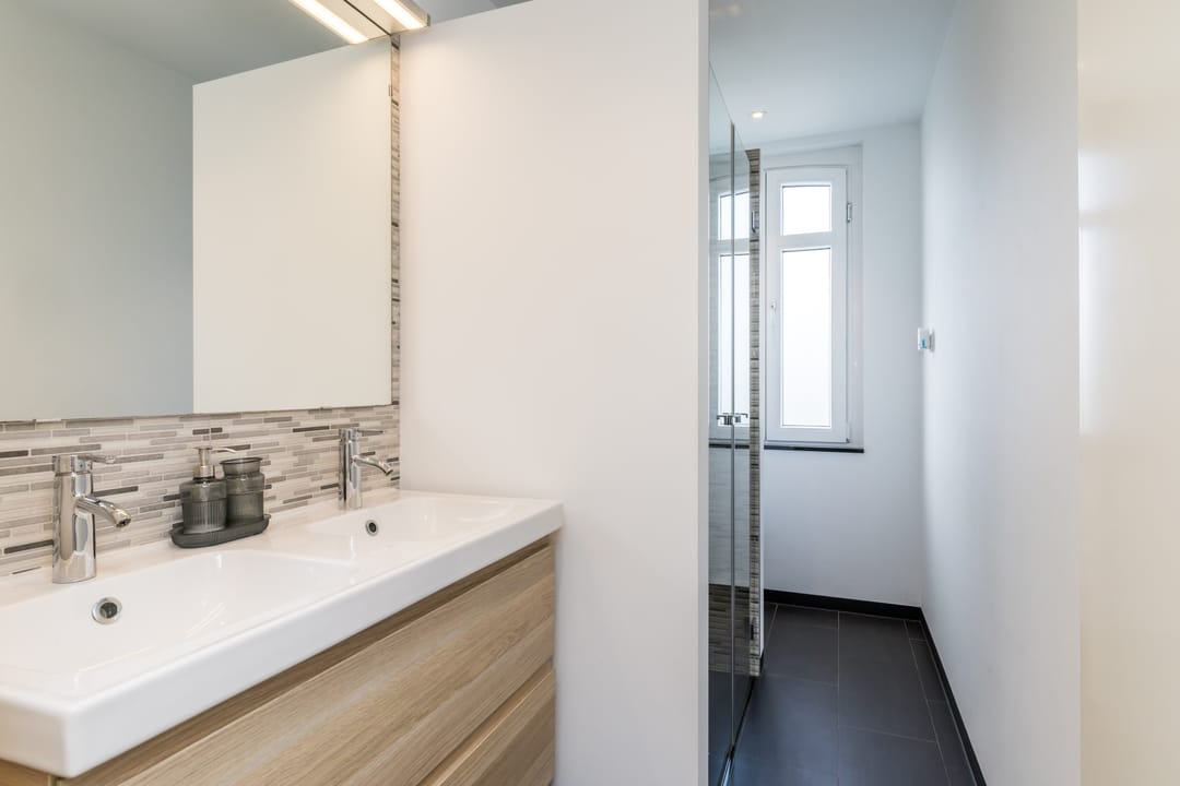 Photo 28 of Overbroekerstraat 25
