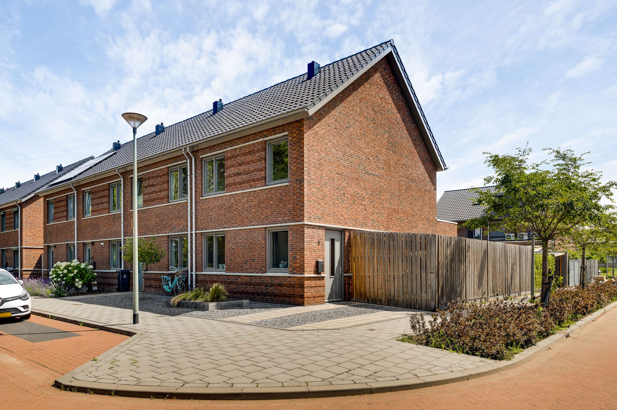 Photo 36 of Bernsteinstraat 1