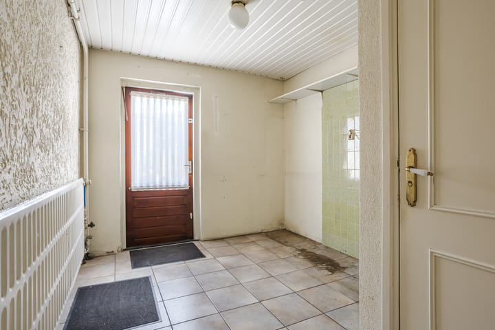 Twee-onder-één-kap te koop: Veldstraat 24, Heeswijk-Dinther