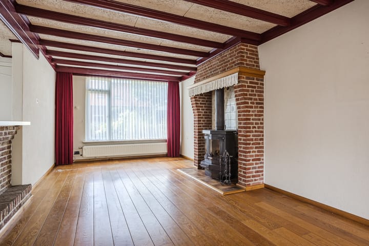 Twee-onder-één-kap te koop: Veldstraat 24, Heeswijk-Dinther