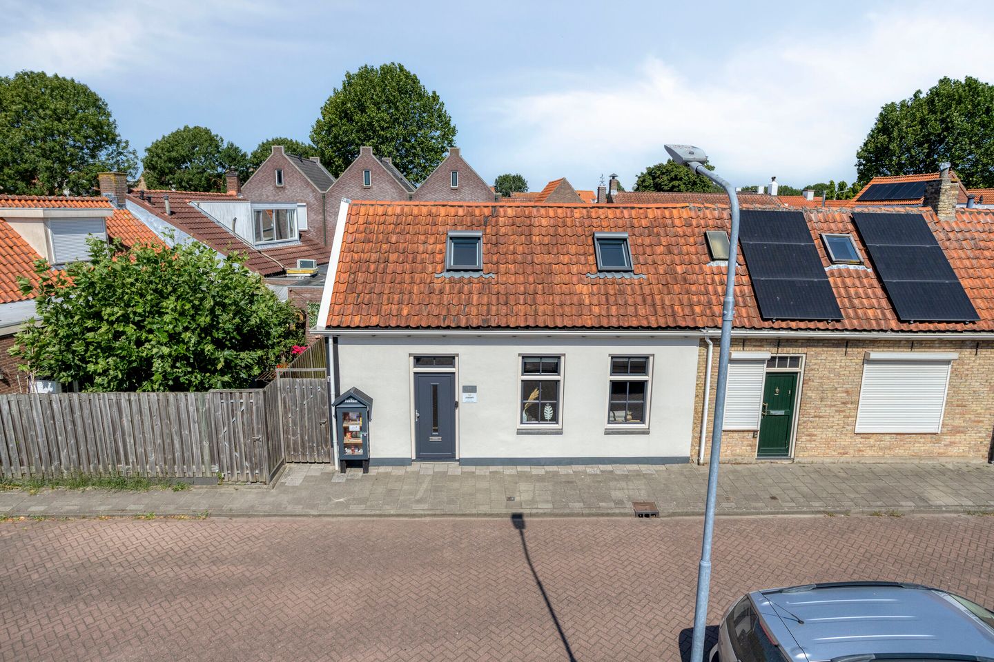 Foto 1 van Van Akenstraat 10