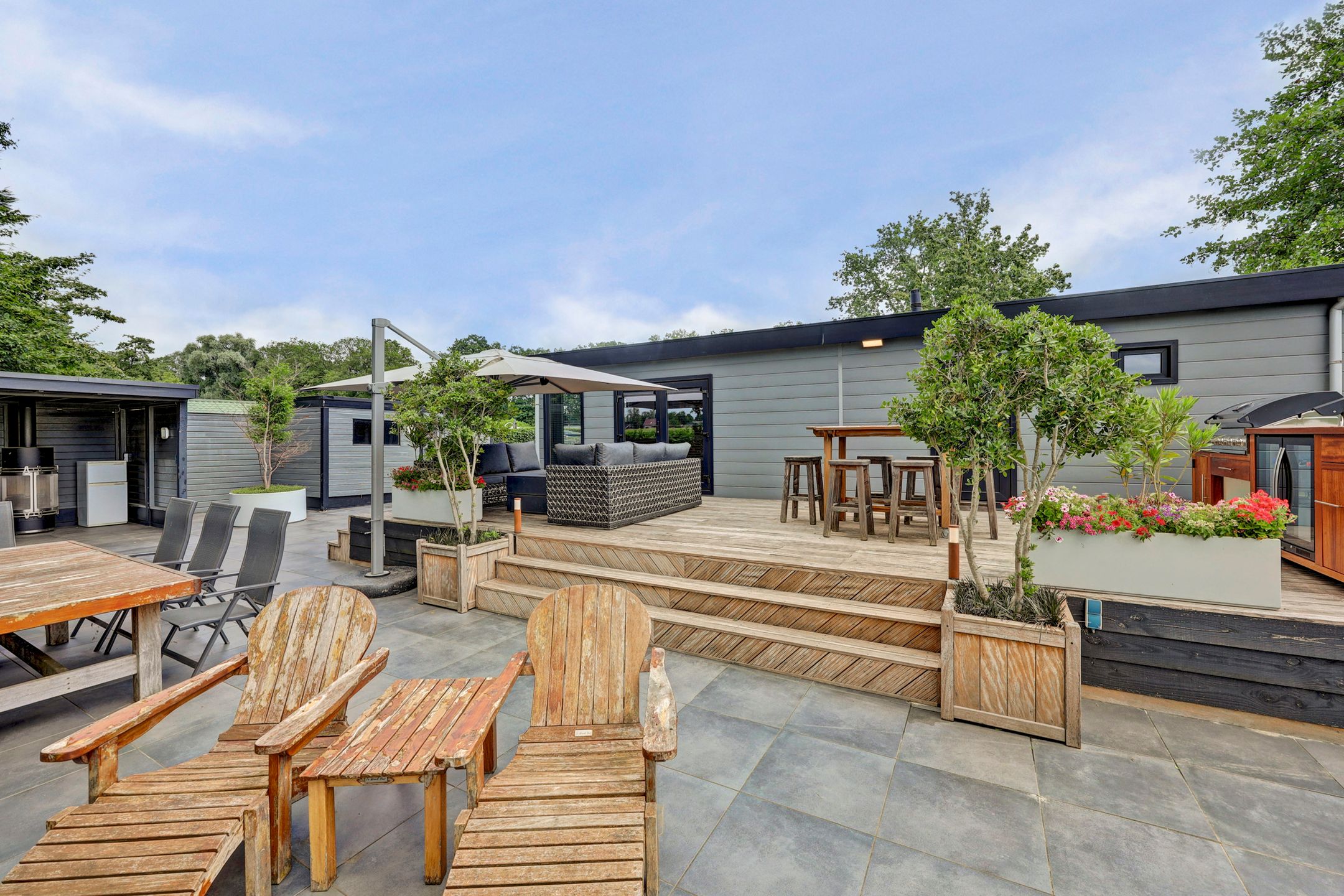 1-bedroom freehold villa in Haaksbergen — photo 1 of 5