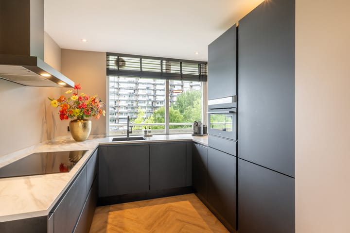 Appartement te koop: Schubertplein 103, Schiedam