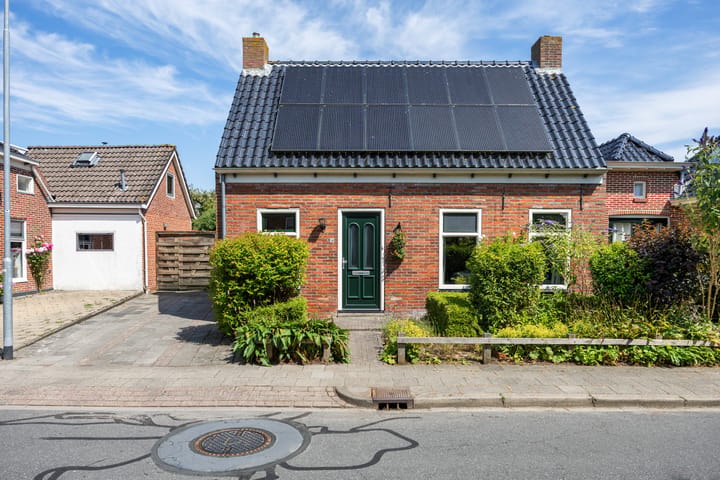 Twee-onder-één-kap te koop: Willem de Zwijgerstraat 14, Baflo