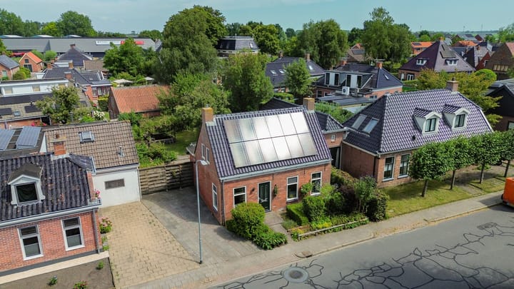 Twee-onder-één-kap te koop: Willem de Zwijgerstraat 14, Baflo