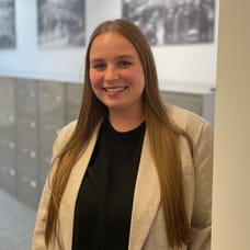 Demi Hopman - Administrative Employee