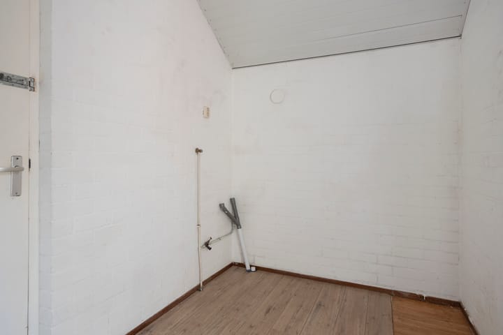 Hoekwoning te koop: Kouwerve 1, Bergen Op Zoom