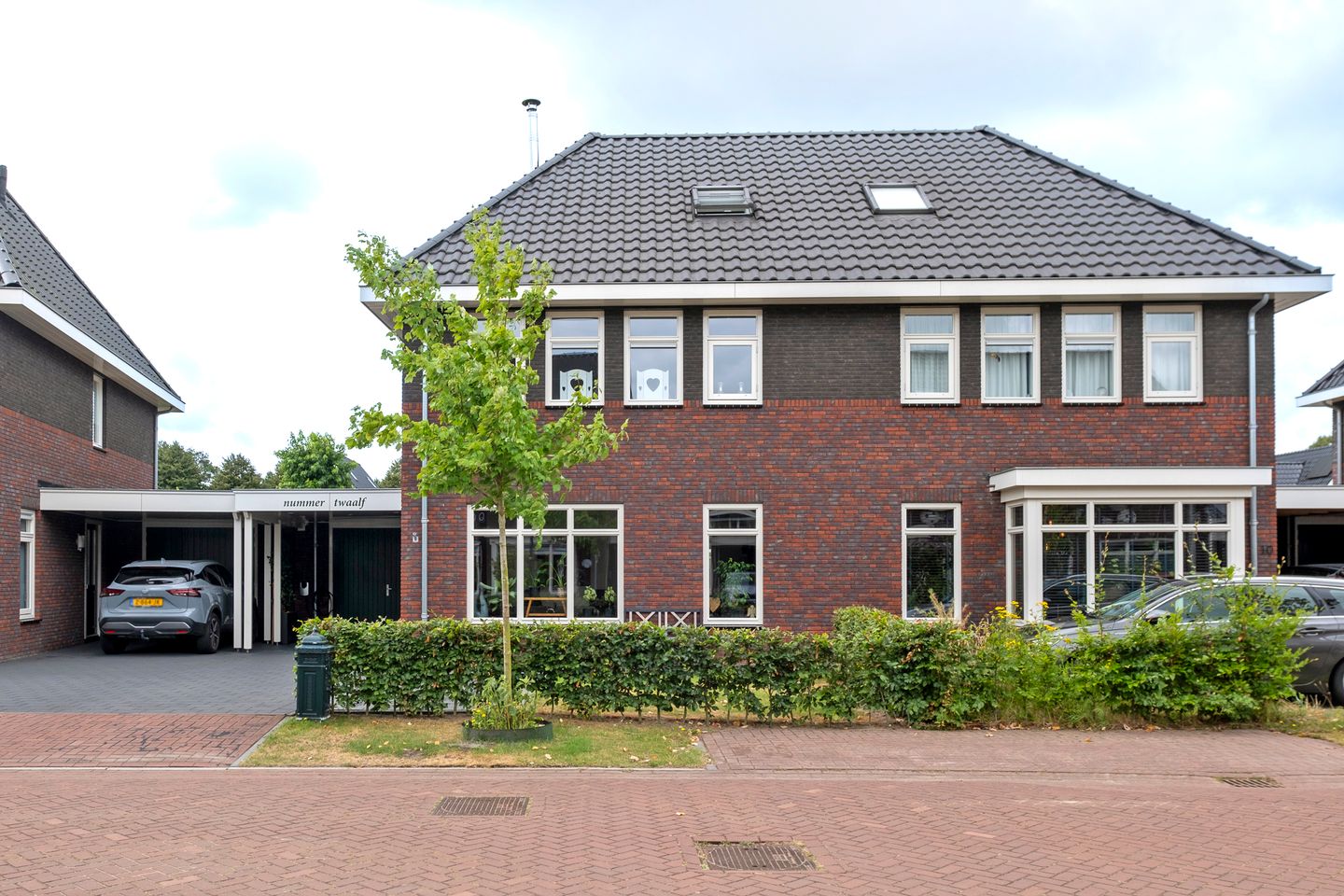 Foto 50 van Spurrie 12