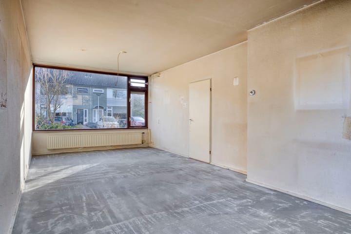 Tussenwoning te koop: Does 18, Zwolle