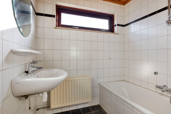 Tussenwoning te koop: Does 18, Zwolle