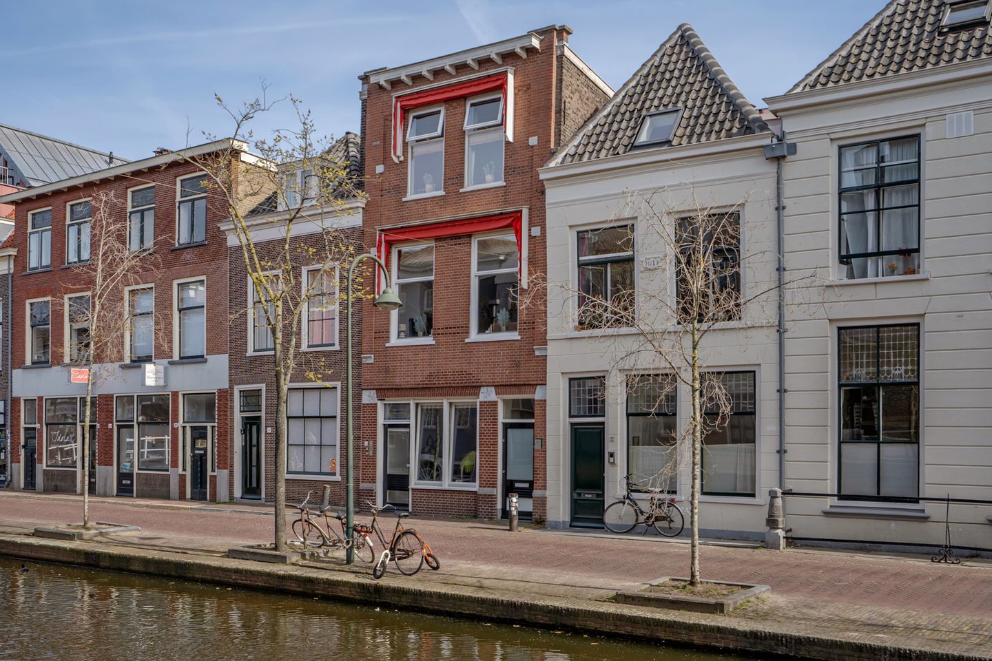 Photo 1 of Brabantse Turfmarkt 26