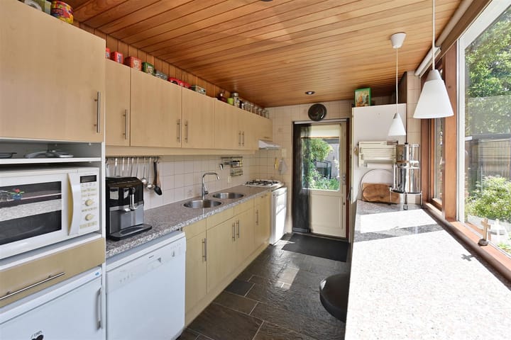 Tussenwoning te koop: Spanker 7, Loosdrecht