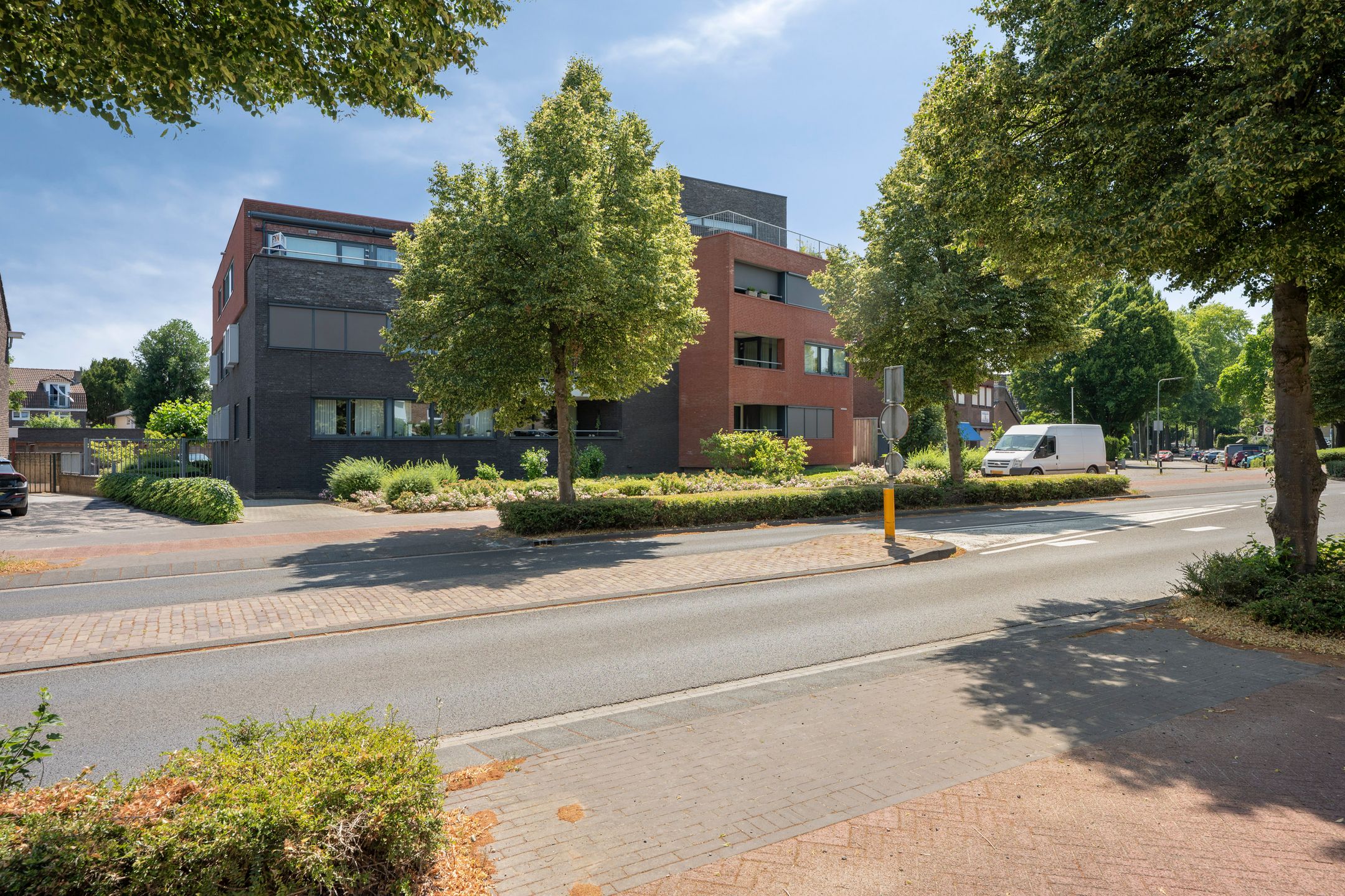 Rijksweg Zuid 122- 122 3