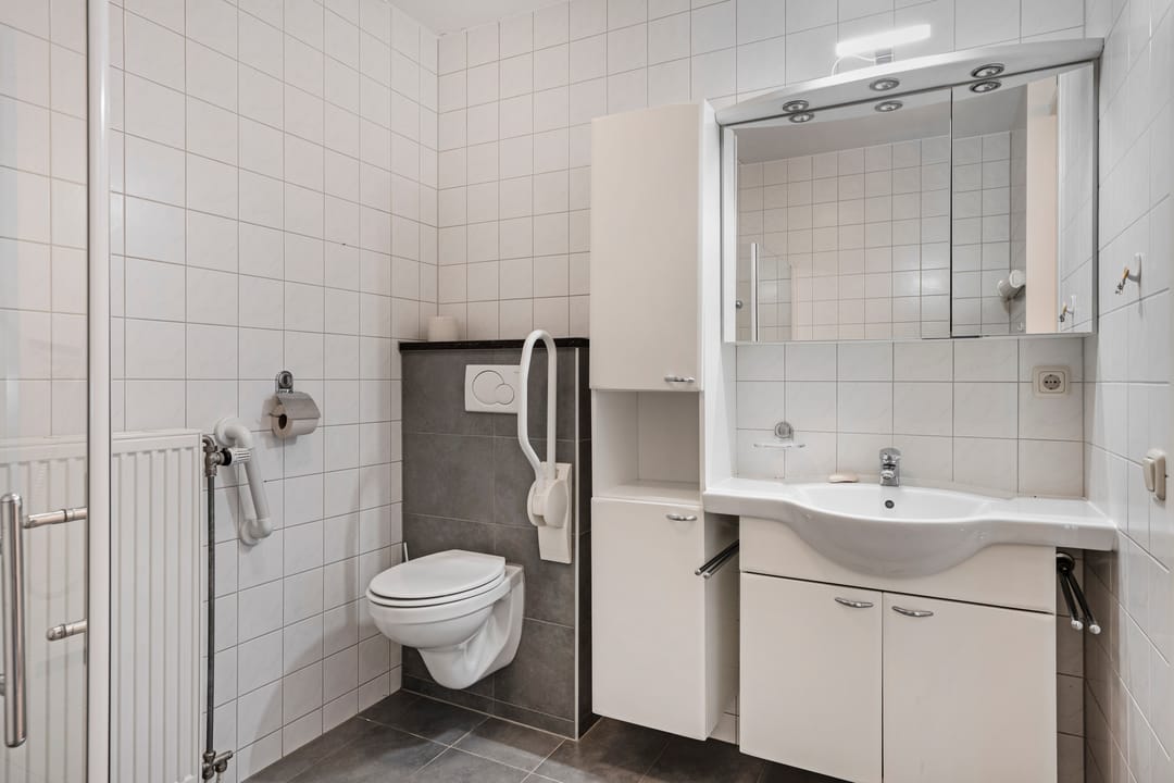Foto 11 van Rijksweg Zuid 122-3