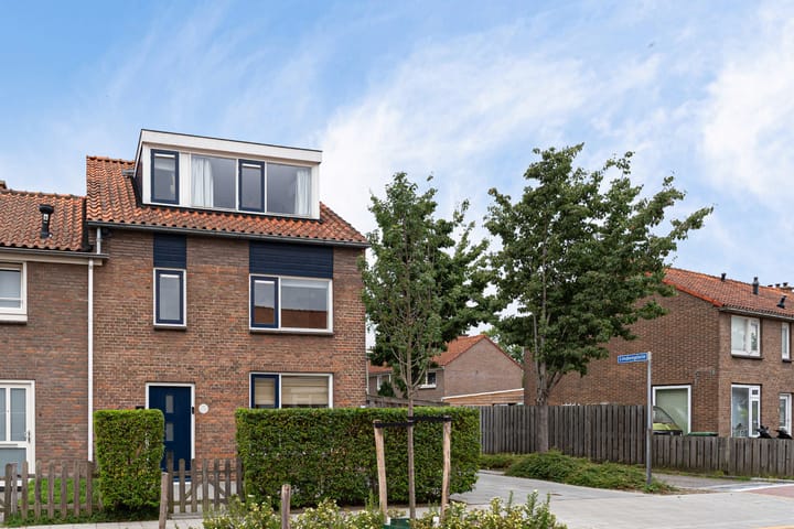 Hoekwoning te koop: Cornelis van Eerdenstraat 21, Zoetermeer