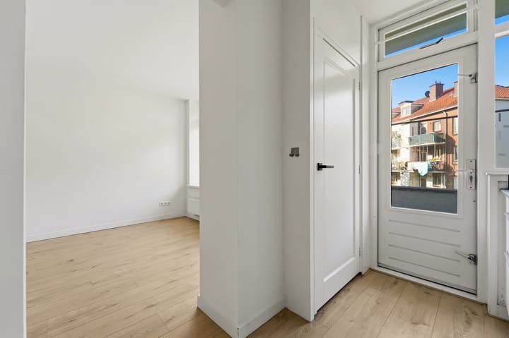 Appartement te koop: Troelstrakade 725, 'S-Gravenhage