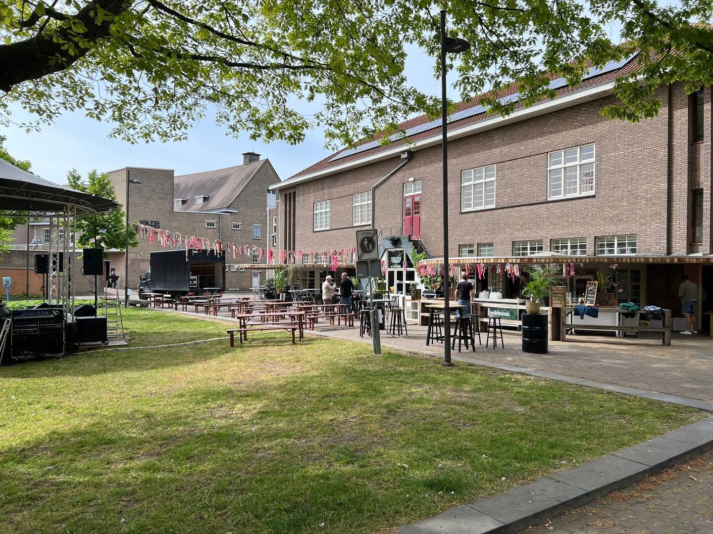 Bekijk foto 2 van Wilhelminasingel 10-B