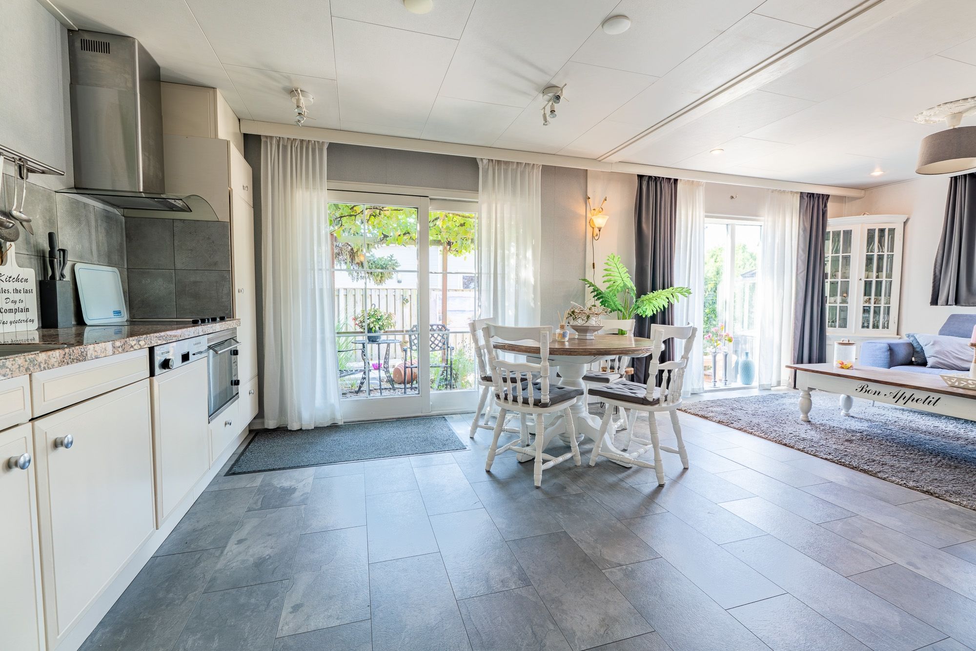 2-bedroom freehold villa in Hellevoetsluis — photo 4 of 5