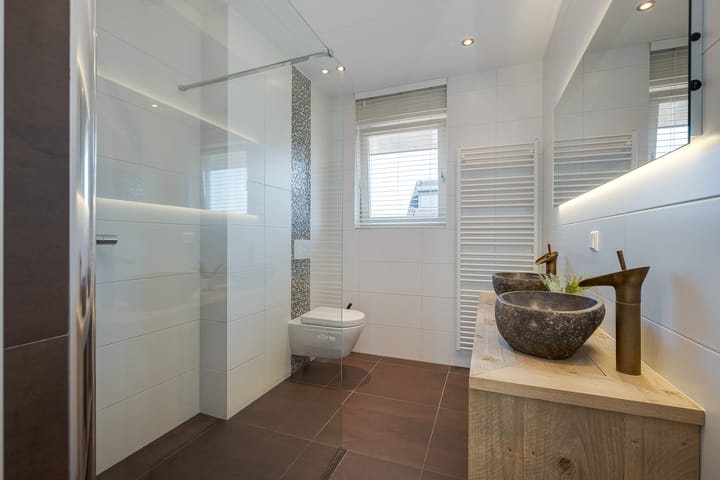 Tussenwoning te koop: Aalscholver 2, Leimuiden