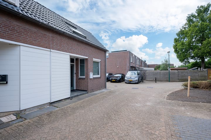 Hoekwoning te koop: Kamelenspoor 476, Maarssen