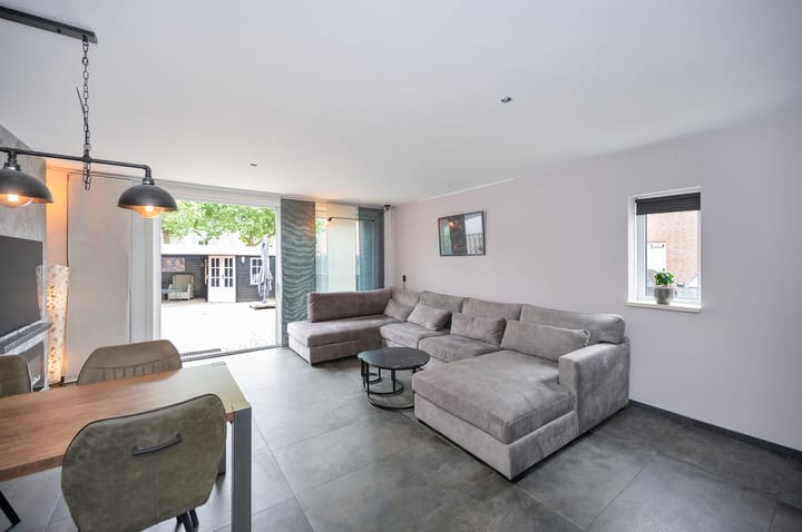 Hoekwoning te koop: Kamelenspoor 476, Maarssen