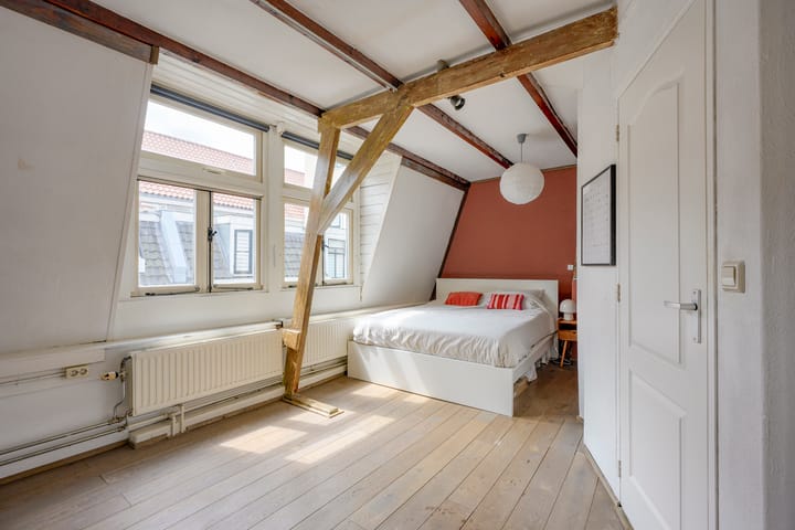 Tussenwoning te koop: Keizerstraat 17, Utrecht
