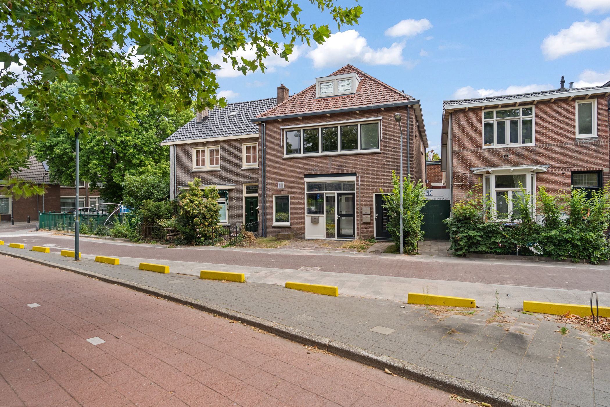 Foto 42 van Achterom 127-B
