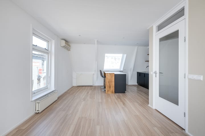 Appartement te koop: Dorpsstraat 55A, Leimuiden