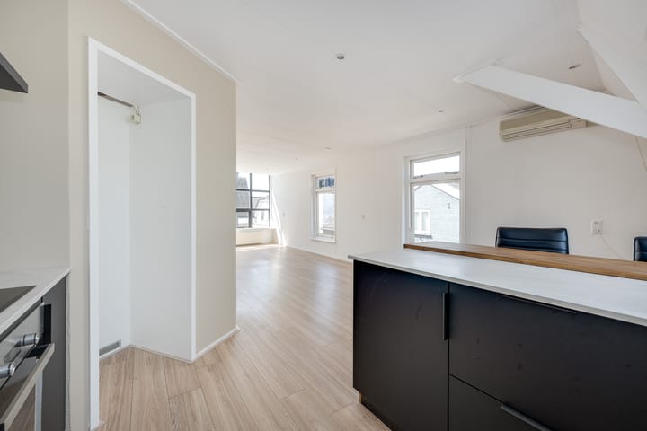 Appartement te koop: Dorpsstraat 55A, Leimuiden
