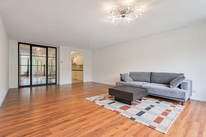 Appartement te huur: Bezuidenhoutseweg 351B, 'S-Gravenhage