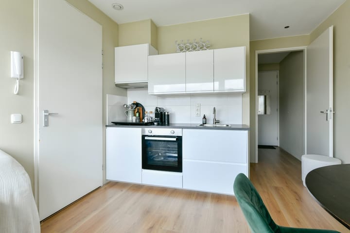 Studio te koop: Van Heenvlietlaan 264A, Amsterdam