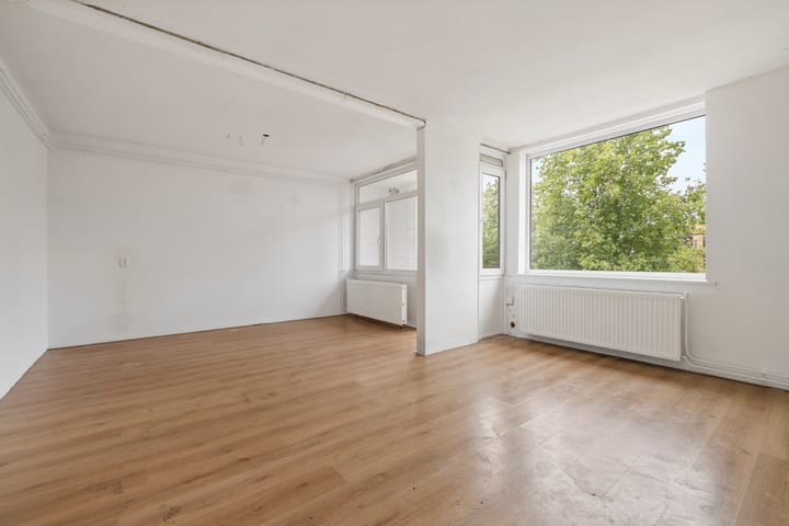 Appartement te koop: Wolvenlaan 133, Hilversum