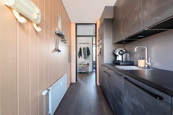 Appartement te koop: Zonnebloemstraat 198, Zwijndrecht