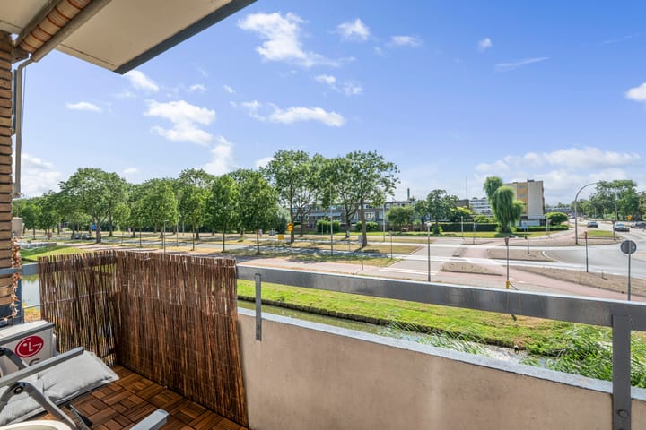 Appartement te koop: Zonnebloemstraat 198, Zwijndrecht