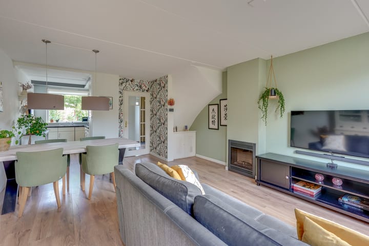 Tussenwoning te koop: Filipijnen 105, Utrecht