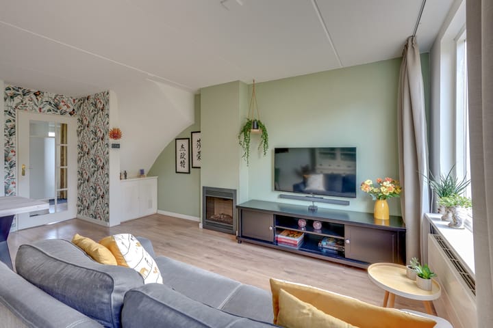 Tussenwoning te koop: Filipijnen 105, Utrecht