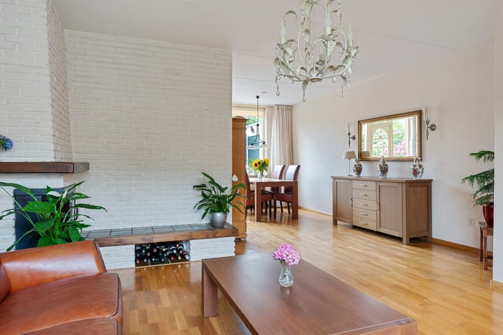 Tussenwoning te koop: Baetenburg 79, Heiloo