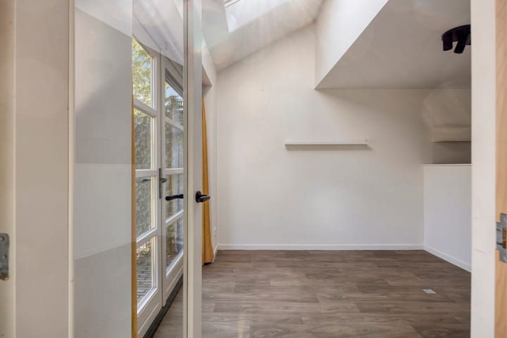 Appartement te koop: Antoon Coolenstraat 15, Heeswijk-Dinther