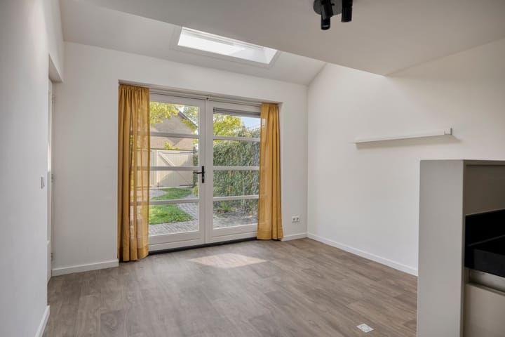 Appartement te koop: Antoon Coolenstraat 15, Heeswijk-Dinther