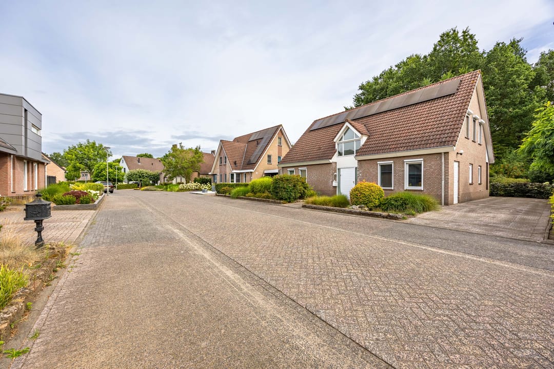Foto 41 van Meidoornstraat 7
