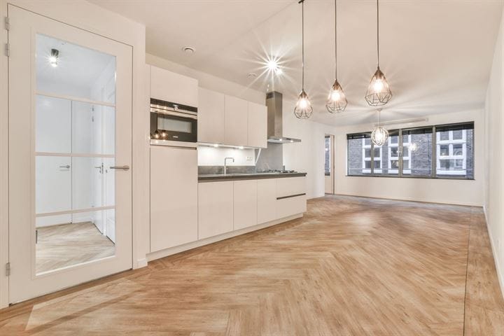 Appartement te huur: Wijdesteeg 24, Amsterdam