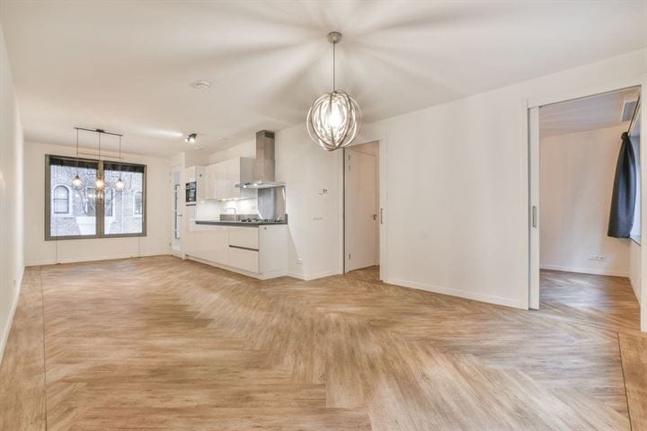 Appartement te huur: Wijdesteeg 24, Amsterdam