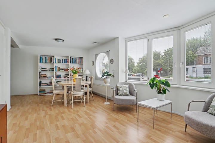 Photo 3 of Johan Wagenaarstraat 42