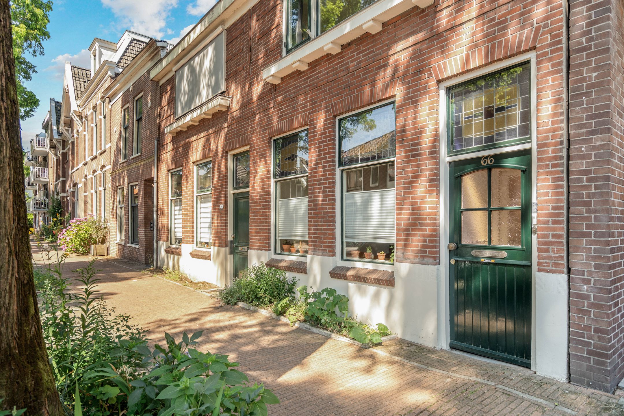 Stationsstraat 66 